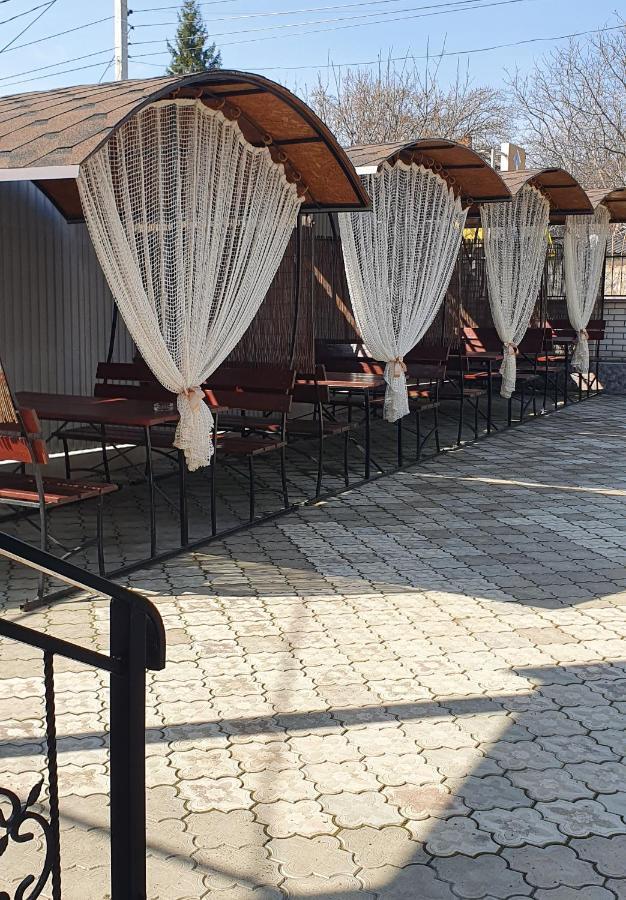 Falesti Hotel Konus מראה חיצוני תמונה