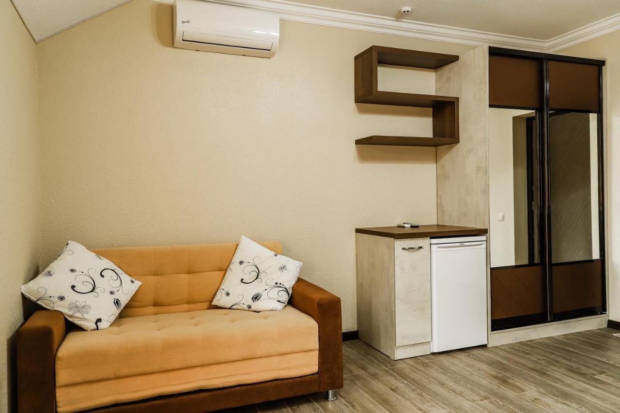 Falesti Hotel Konus מראה חיצוני תמונה