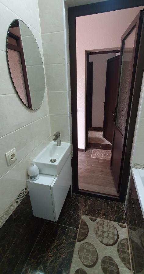 Falesti Hotel Konus מראה חיצוני תמונה