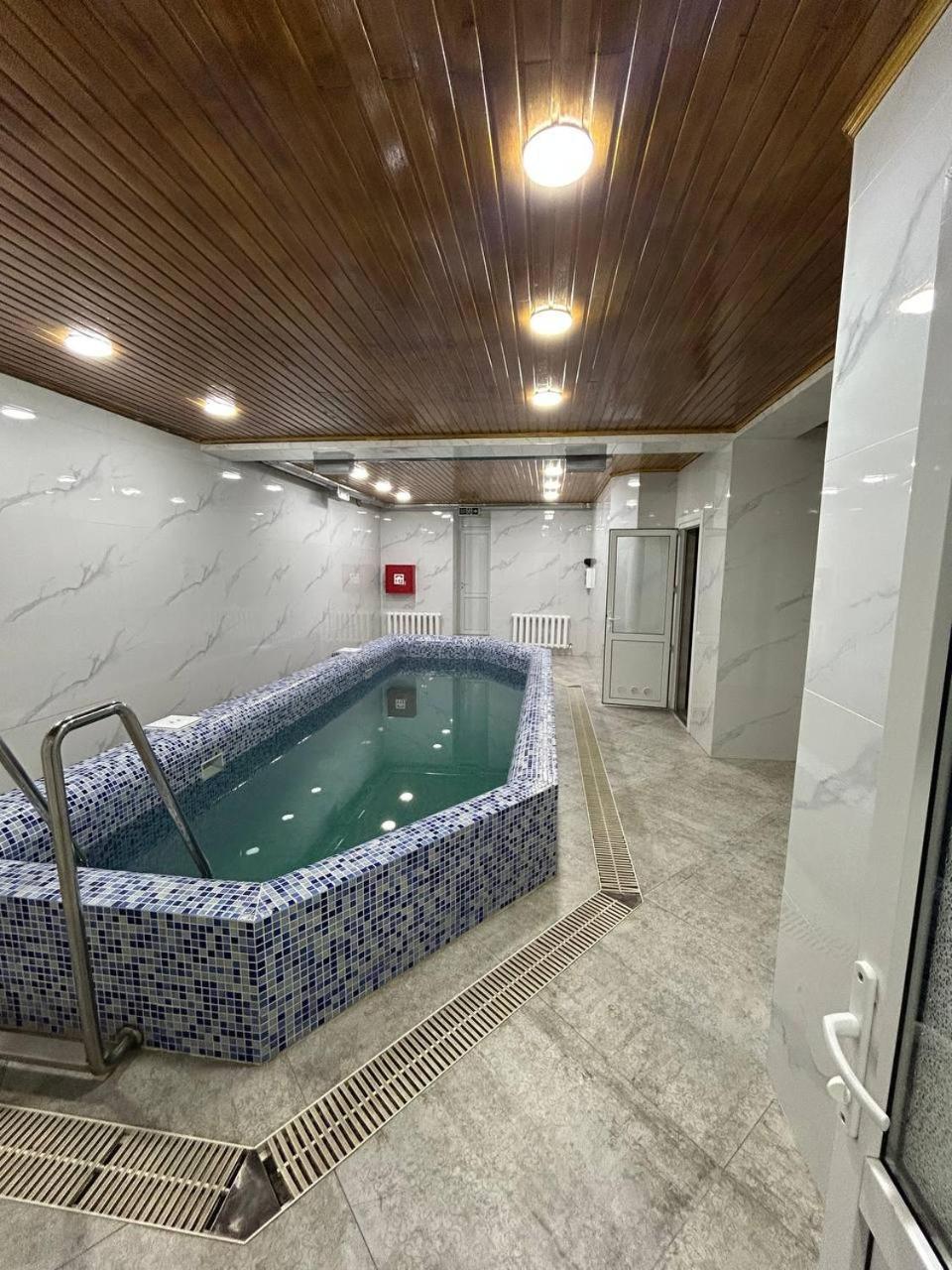 Falesti Hotel Konus מראה חיצוני תמונה